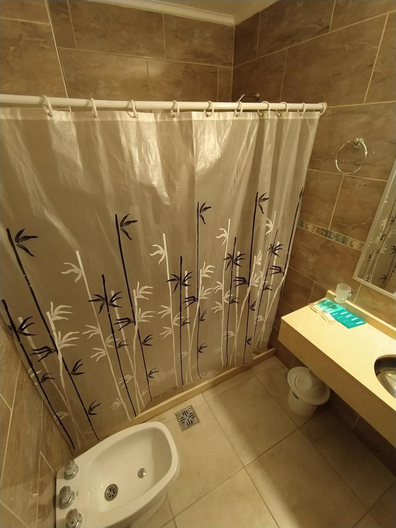 Hotel Hurlingham 비야카를로스파스 객실 사진